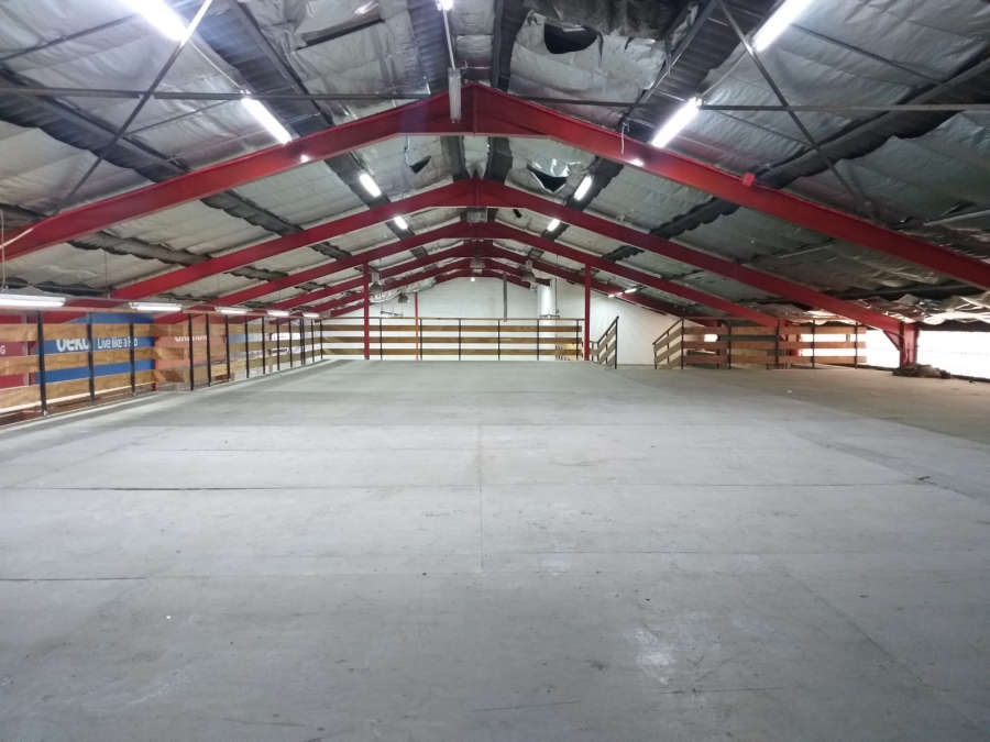 To Let Commercial Property for Rent in Oakdale Western Cape